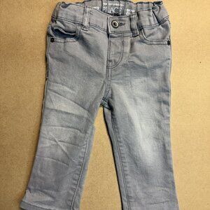 The Childrens Place Toddler Boy Grey Skinny Jeans Size 9-12M